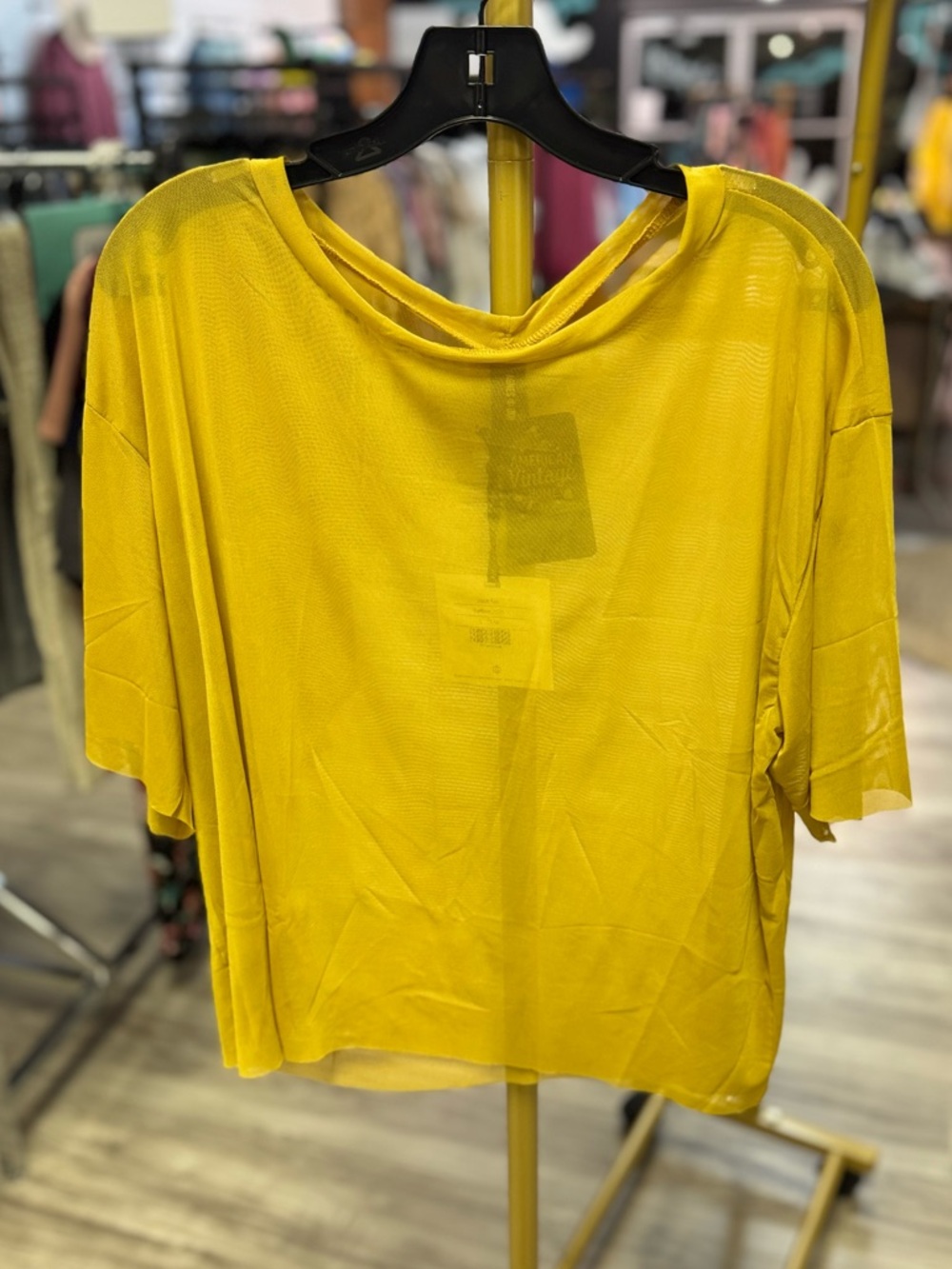 Agnes & Dora Short-Sleeve Relaxed Tee in Bright Yellow